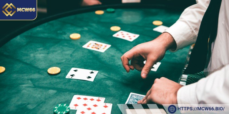 Luật chơi Blackjack về quy tắc rút bài